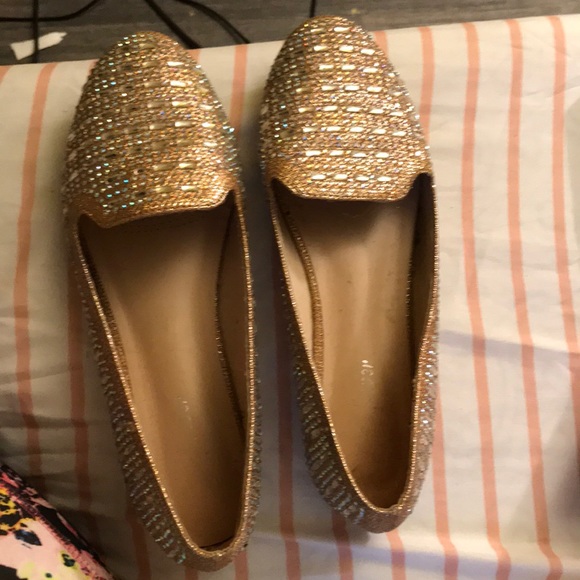 Flats - Picture 2 of 3